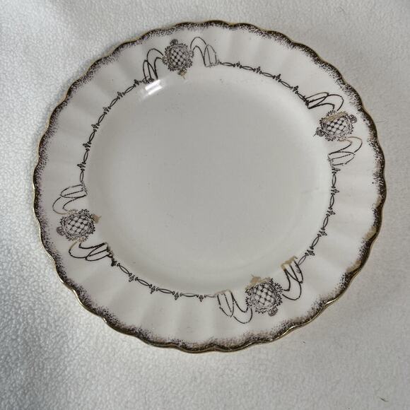 Vintage Golden Ware By Sebring 22 Carat Pure Gold Painted Dessert Plate Cameo 6" - Picture 1 of 5